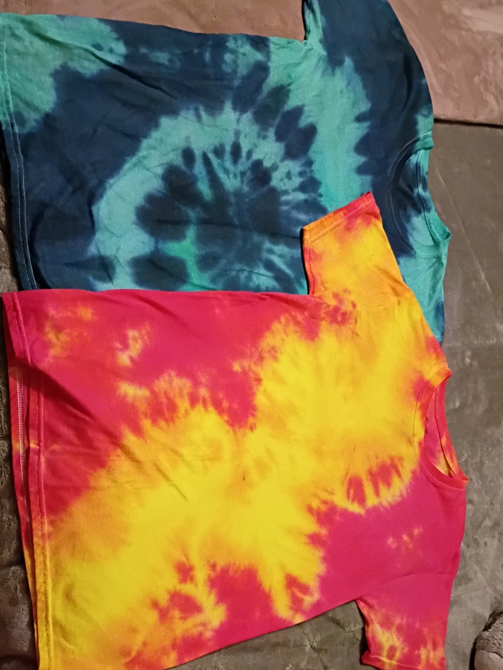 Tie-Dye Short Sleeve Tee Set - Yellow & Orange And Dark Blue And Teal